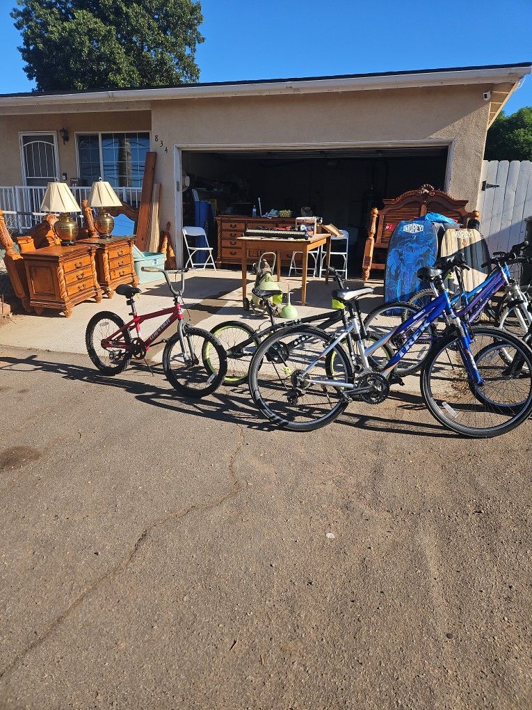 Yard Sale.