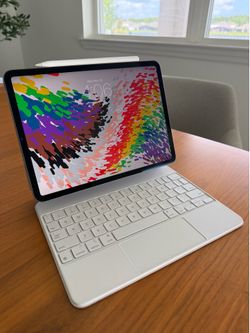 Apple 256GB iPad Pro 11” inch with Magic Keyboard & Pencil!