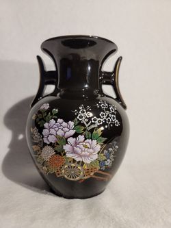 Flower vase