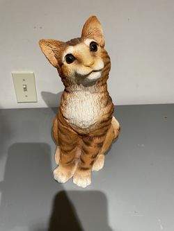 Life Like Cat Statue 