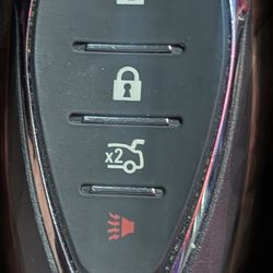 Genuine OEM Chevy Key Fob For Cruz Or Equinox Excellent Condition