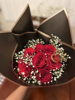 Small Red Rose Bouquet