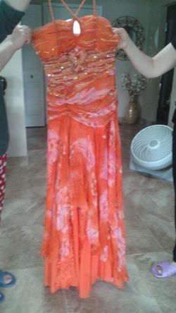 Beautiful party dress size Large