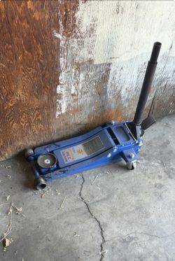 Daytona 3 ton low profile jack