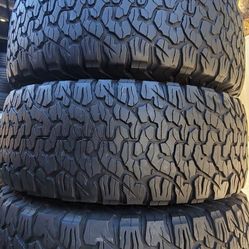 315/70/17 Bfgoodrich LT  Tires. In Great Shape.