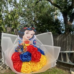 Snow White Flower Bouquet 
