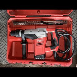 Milwaukee Hammer Drill. Used Once 