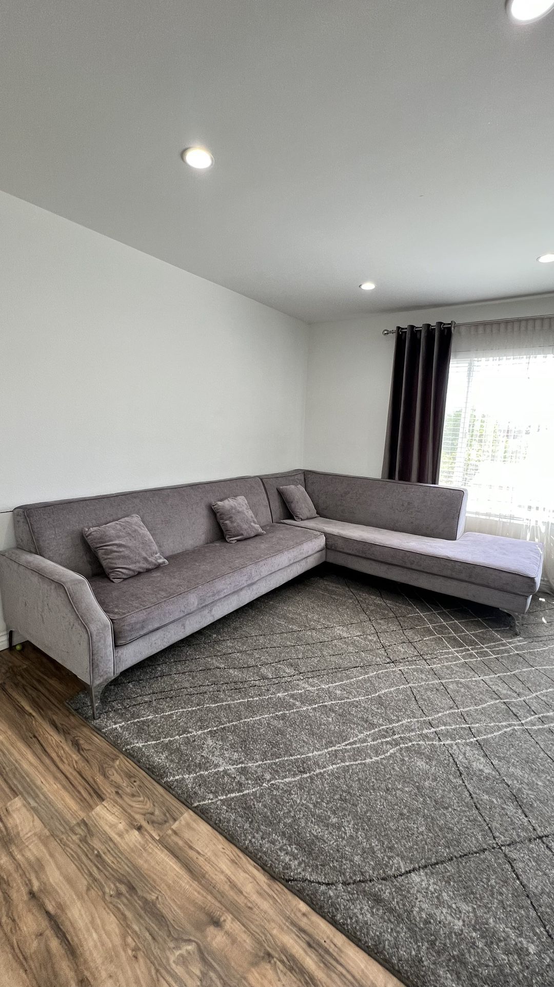 Sectional Velvet sofa