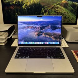 Apple 14” MacBook M1 Pro 10-Core M1 Pro 16GB Ram 1TB SSD! Like new!