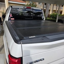 F 150 Tri-fold Tonneau Cover 5.5 Box