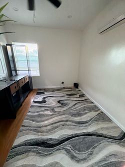 Area rug
