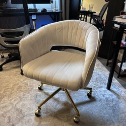 Cream Velvet Chair