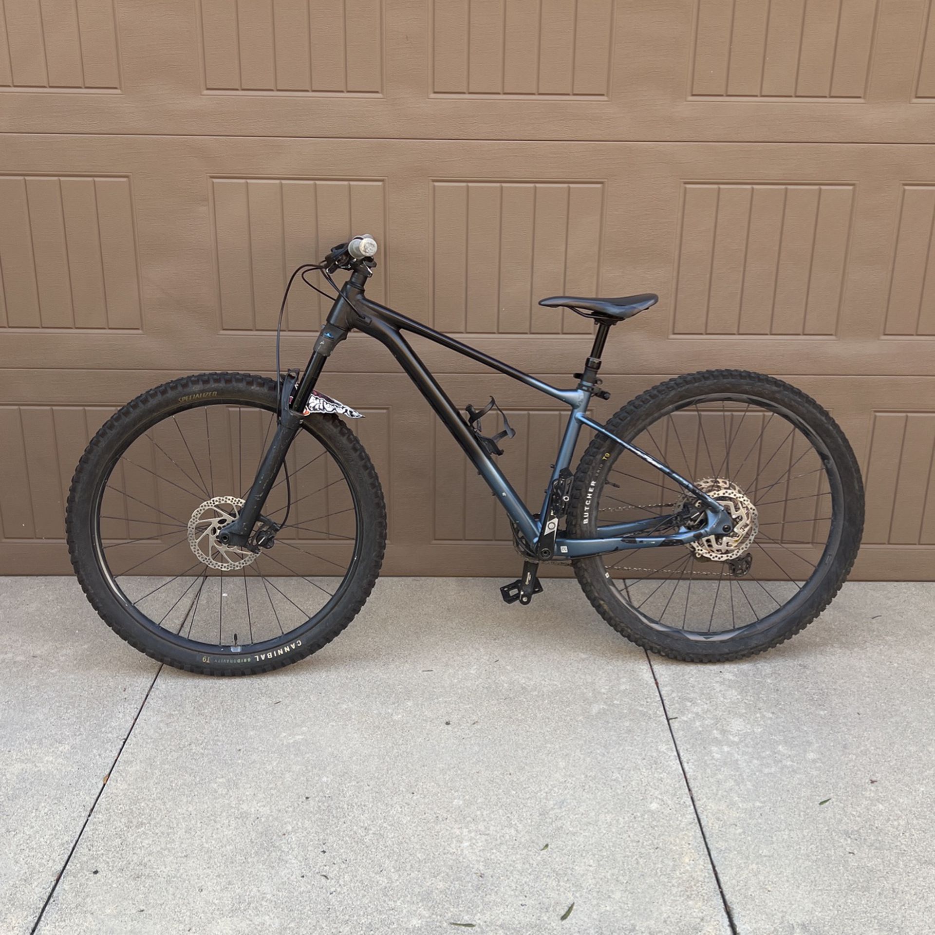 Giant Fathom 29” Medium MTB Mountain Bike