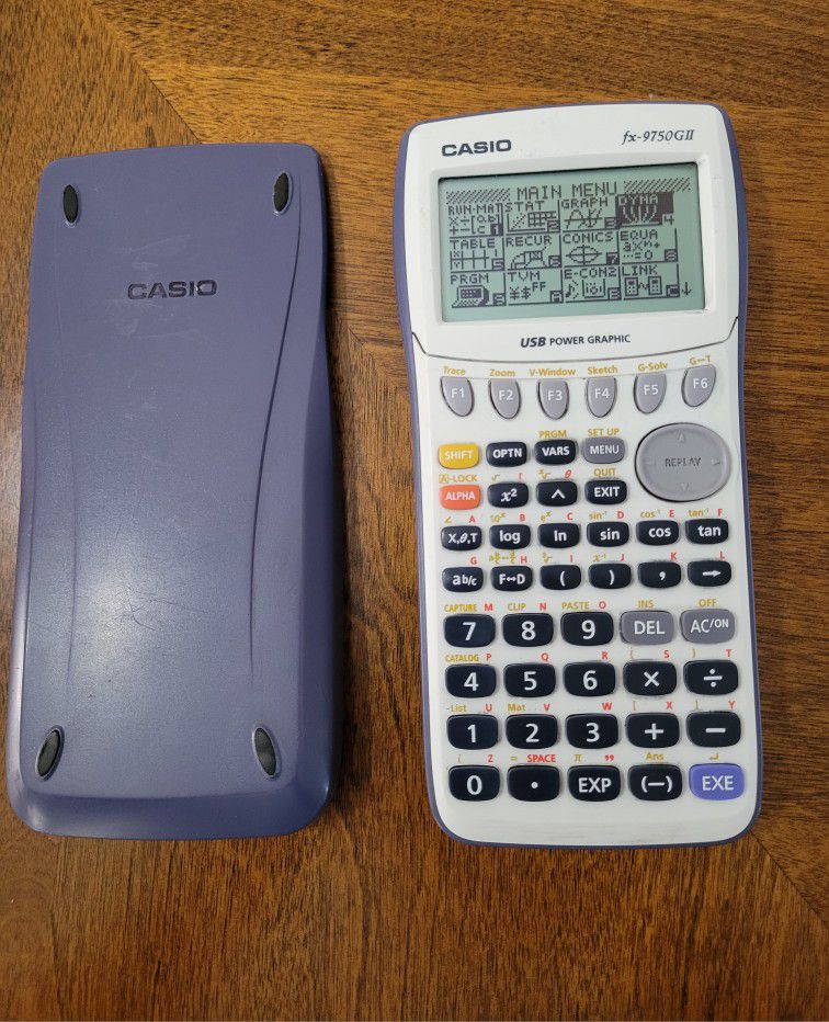 Casio FX-9750 G II , Graphing Calculator.  Good Condition. 