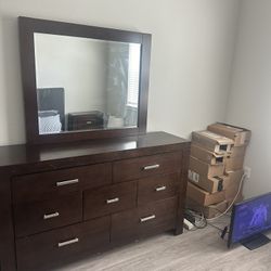 Dresser With Mirror And Nightstand 