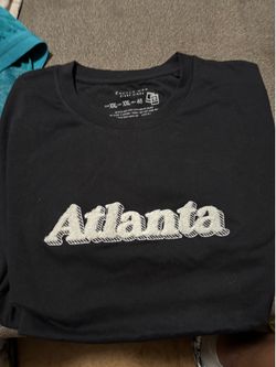 atlanta puff print shirt XL NEW