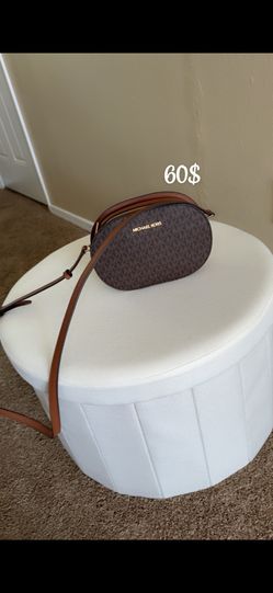 Michael Kors Signature Small Crossbody Bag