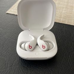 Beats Fit Pro-White