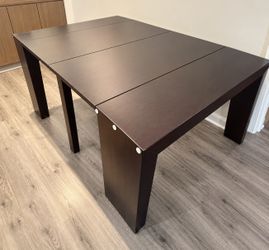 Transformer Table – Solid Wood Extendable Dining Table (Table Only)