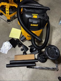New DeWalt 16 Gallon Wet Dry Vac. Unused.