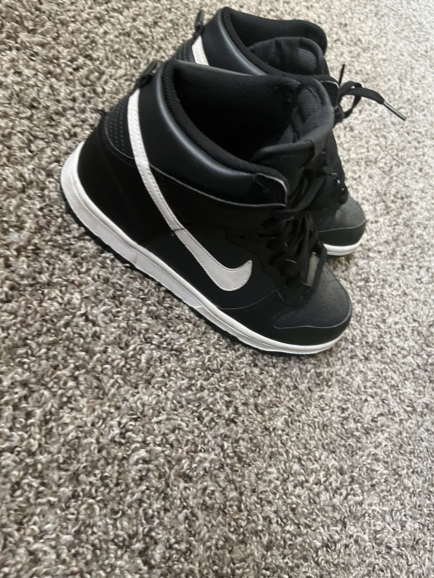 Black And White Nike Dunk
