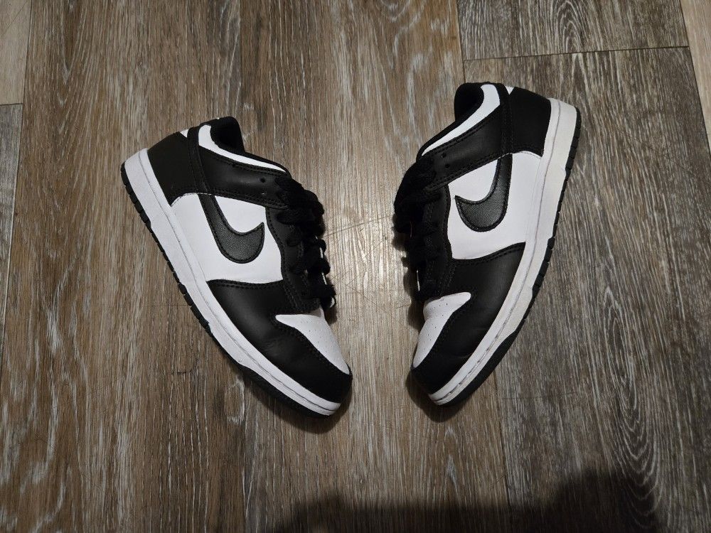 Nike Dunk Low Sz 2y