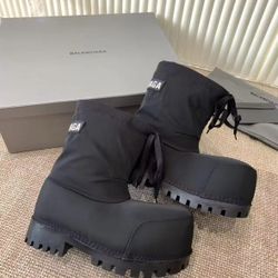 Balenciaga Boots🔥