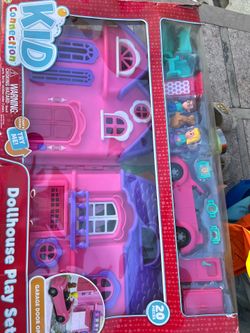 Dollhouse  play set