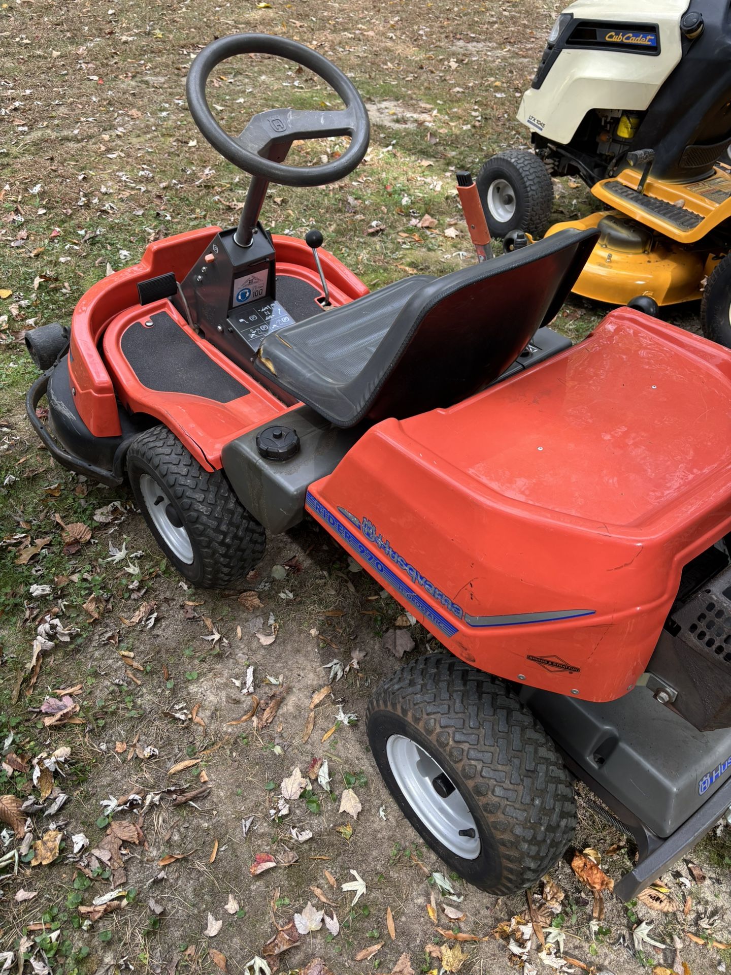 Riding mower-small Zero Turn