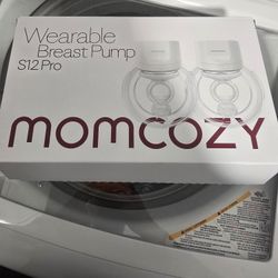 Momcozy Breast Pump