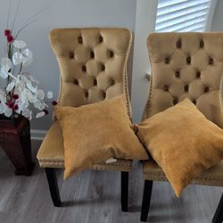 The Accent Chairs And Dining Chairs Were Purchased 6 Months Ago And All Furniture In Good Condition