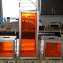 Gandia Blasco 1 Foral Vertical And 1 Pair Of Foral Cuadrado Candle Holders