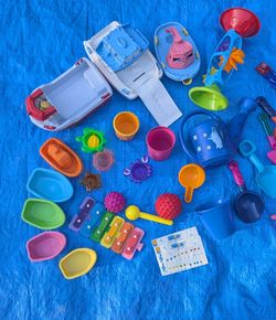 Kids' bathtub sand toys