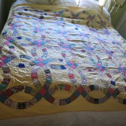 Vintage Handmade Quilt $250