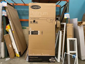 NEW! LARSON Platinum Collection Right Hinge Door with Secure Screen in White Linen