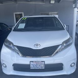 2017 Toyota Sienna