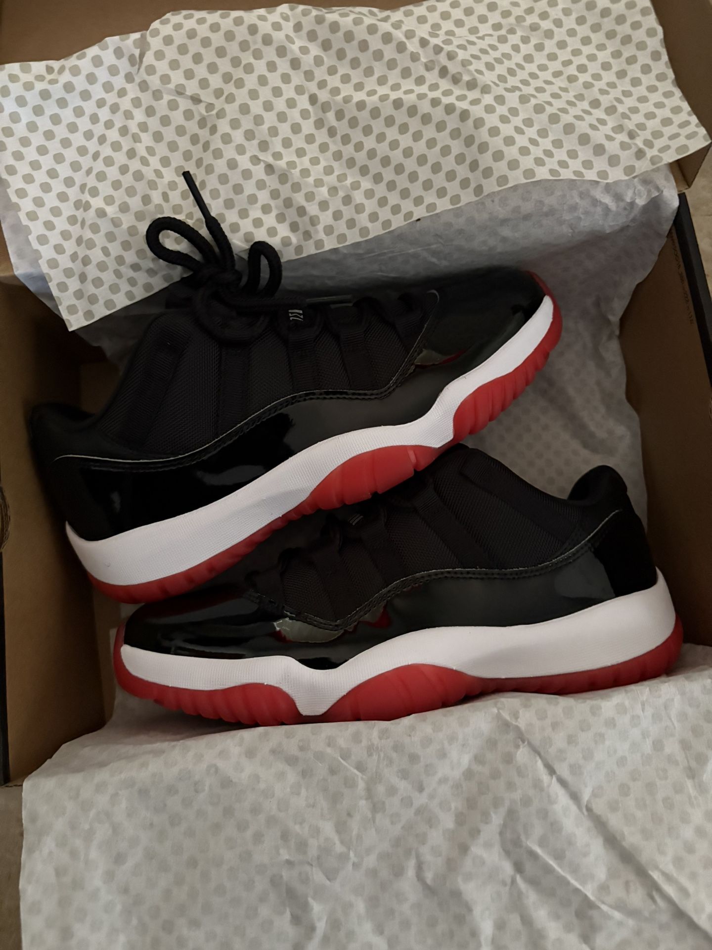 Jordan 11 Lows Breds