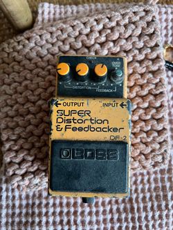 Boss DF-2 Super Distortion & Feedbacker Pedal