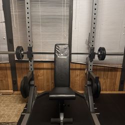Cap Squat rack, Weights, Bar and Bench 