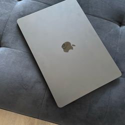 Macbook air 15 inch