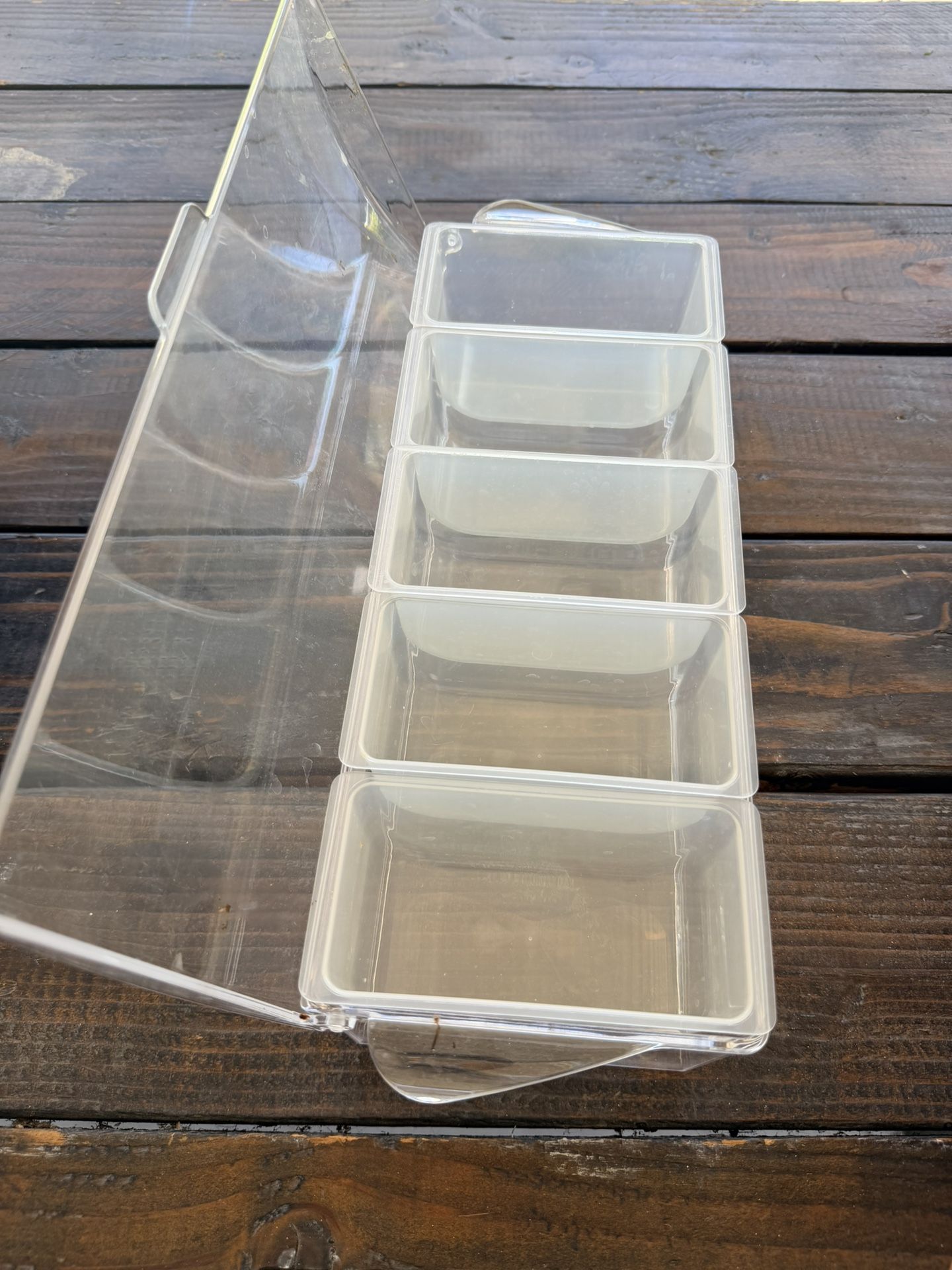 Appetizer Compartment Chiller