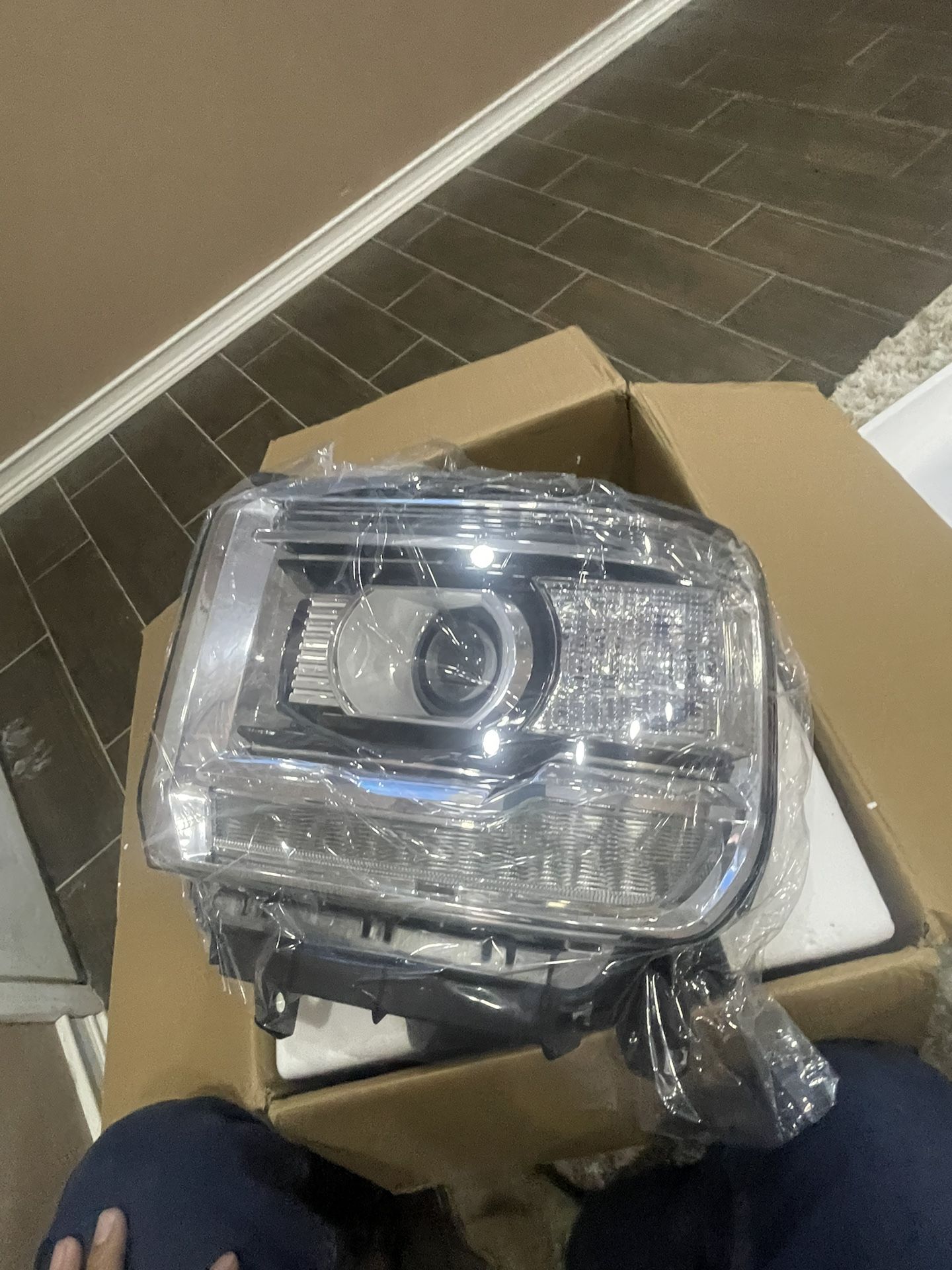 2014-2018 Sierra Chrome Headlights with Led DRL