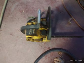 McLoughlin Chainsaw Works Great