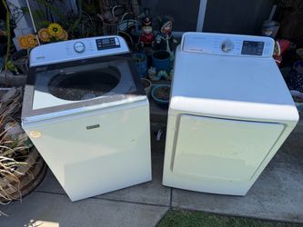 Extra Large Maytag Washer and Samsung Dryer Set
