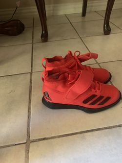 Adidas Size 4