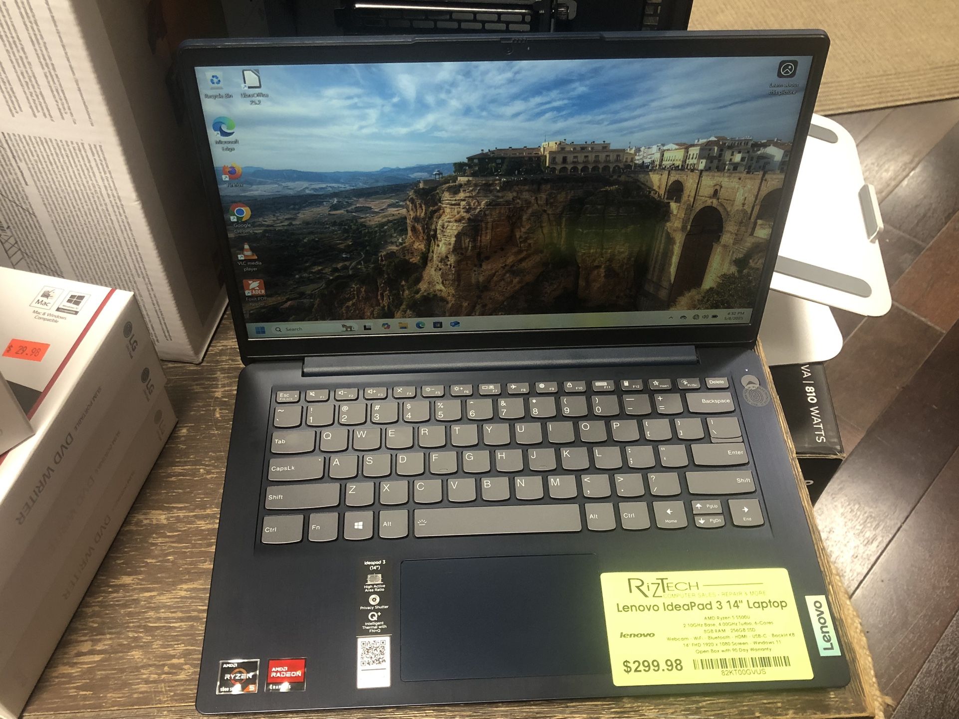 Lenovo IdeaPad 3 14” Laptop – Ryzen 5 | 8GB RAM | 256GB SSD – $299.98