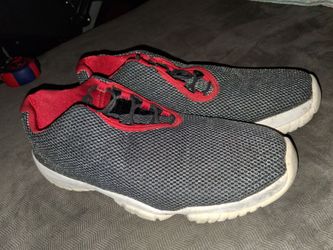 Jordan future size 12 black/ red