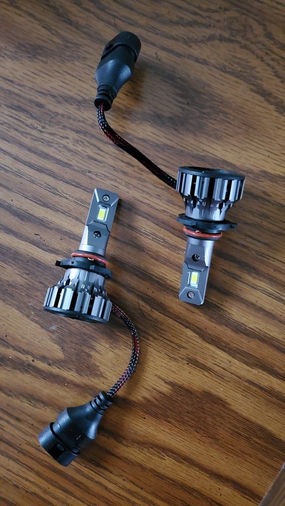 9005 Or Hb3 Led Bulbs 6000k White New!
