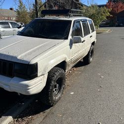 98 Jeep Grand Cherokee 