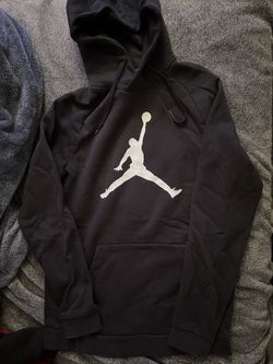 Jordan Pullover